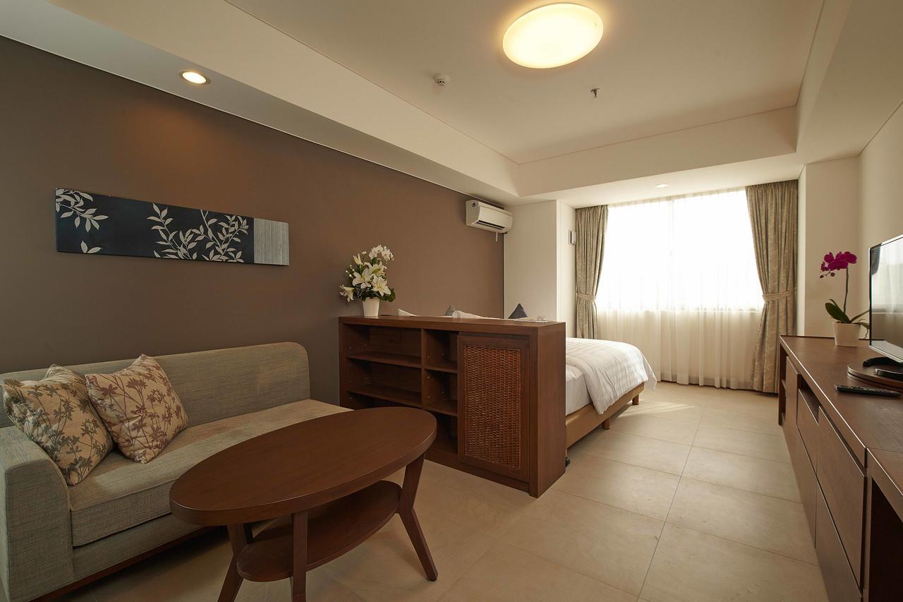Axia South Cikarang Service Apartment Exterior photo